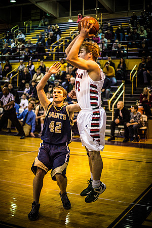 2013 LCHS Boys Basketball vs BCC-15