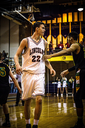 2013 LCHS Boys Basketball vs UHigh-7